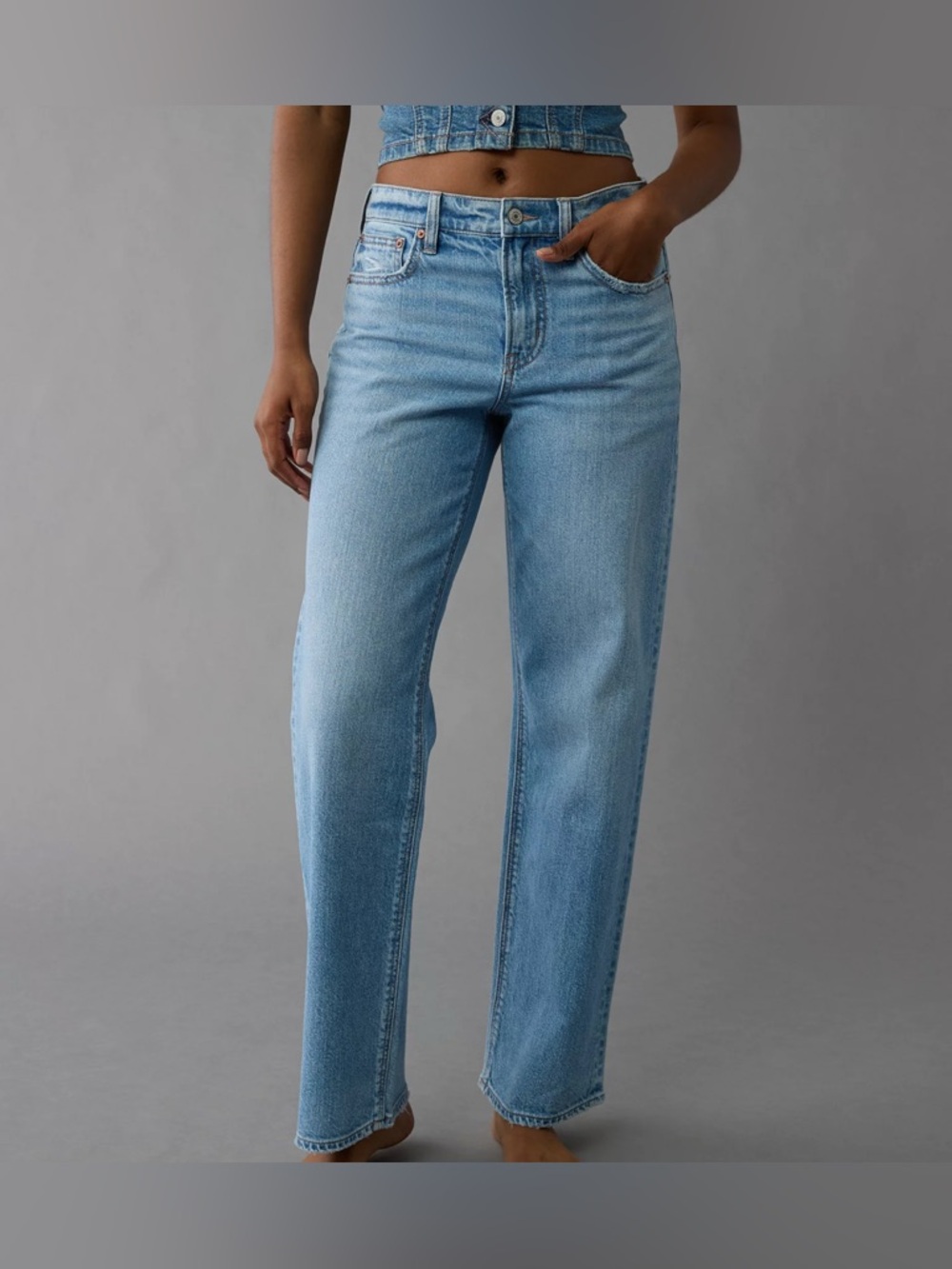 NWT American Eagle Strigid High-Waisted Stovepipe Jeans, 6 reg, 28 w